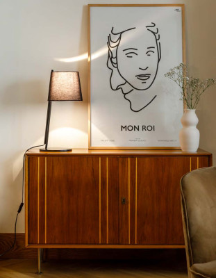 CLIP TABLE